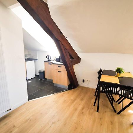 Appartement Cosy En Hypercentre - Le Petit Jules Dijon Exterior foto