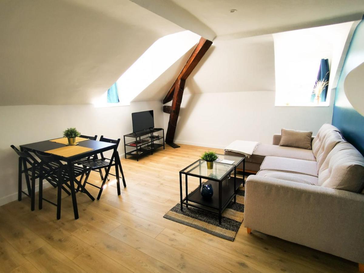 Appartement Cosy En Hypercentre - Le Petit Jules Dijon Exterior foto
